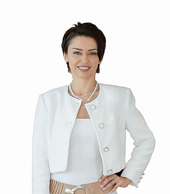 Portrait of Inna Sych, REALTOR®